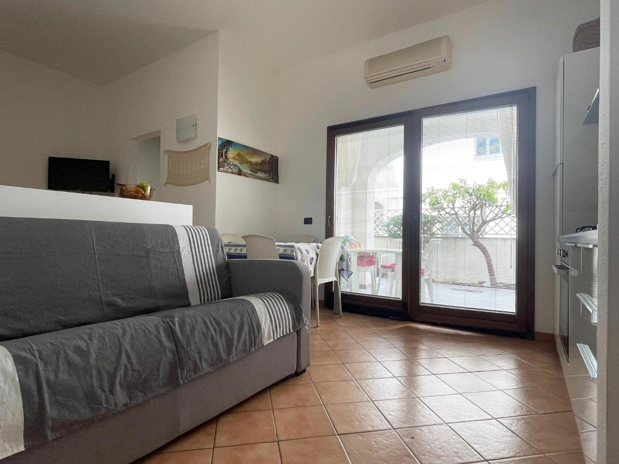 Апарт отель Le Residenze Blu Sardinia Ла-Калетта Экстерьер фото